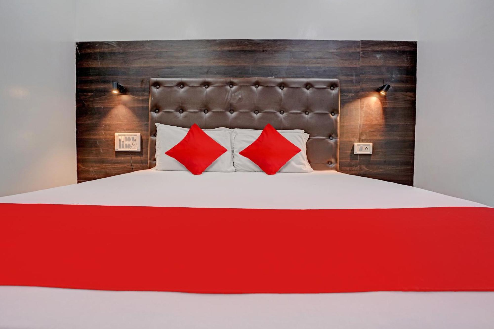 Hotel O Nithyanand Мумбаї Екстер'єр фото